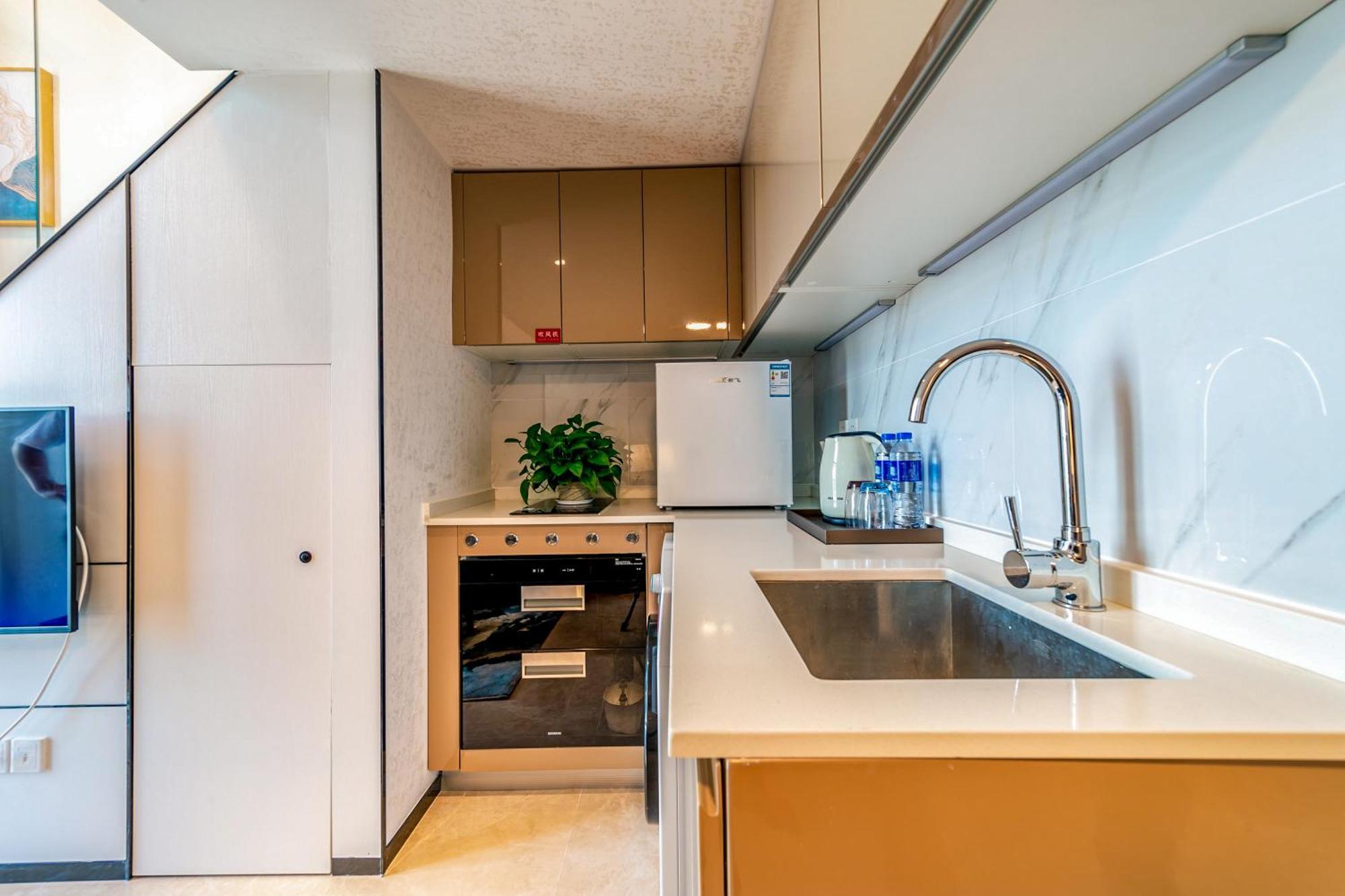 Boruisi Plaza Residence Apartment - Shenzhen Futian Convention & Exhibition Center المظهر الخارجي الصورة