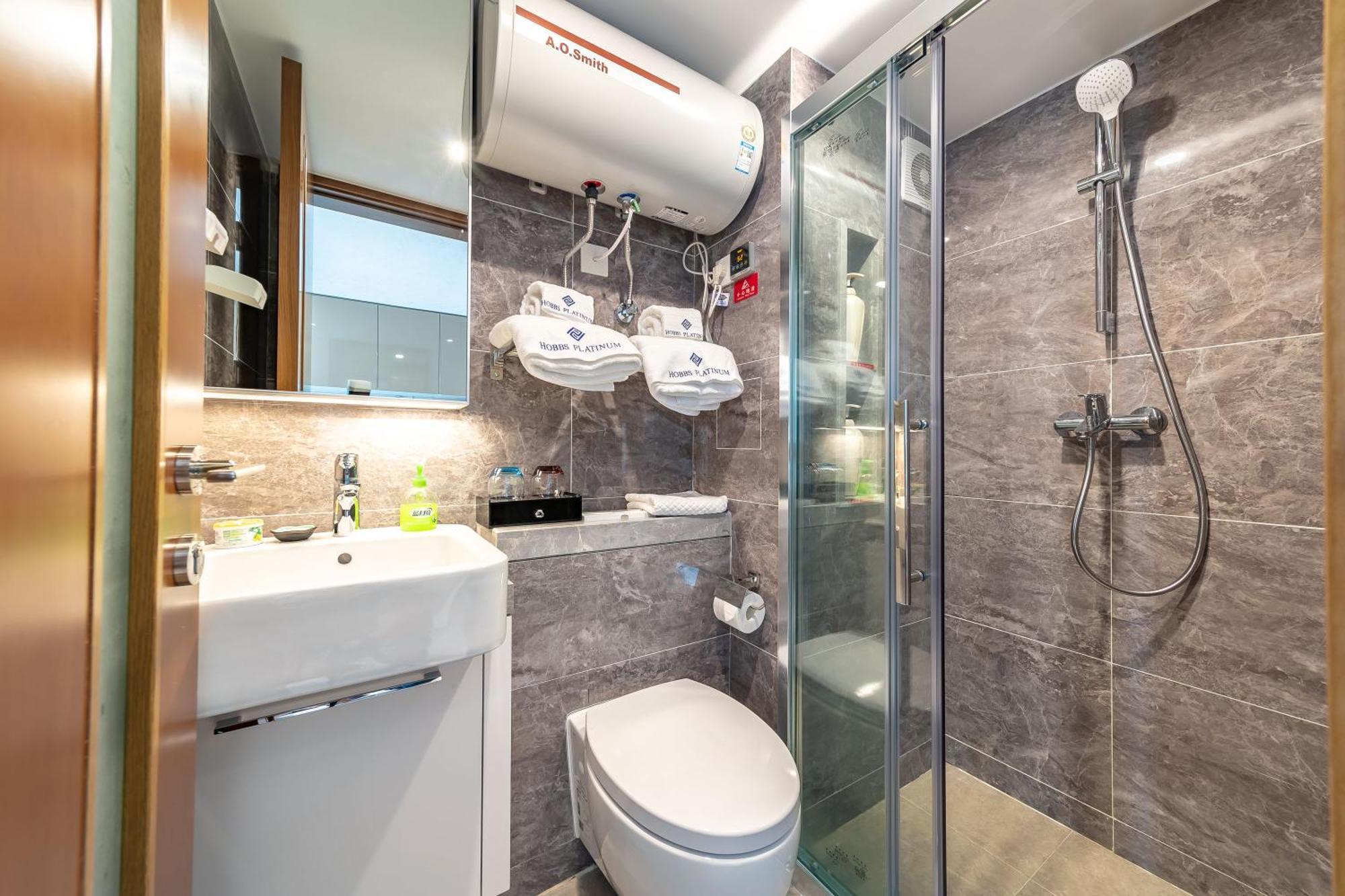 Boruisi Plaza Residence Apartment - Shenzhen Futian Convention & Exhibition Center المظهر الخارجي الصورة